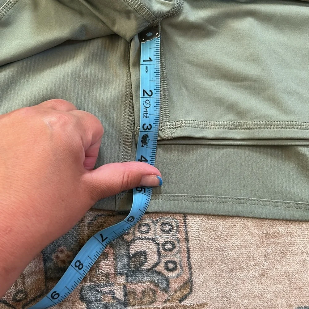 Green Cargo Skirt with Pockets Vively Size 2x - Picture 5 of 9